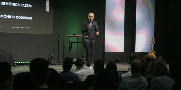 pastor lista 5 erros que destroem ministérios