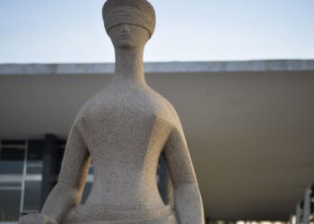 No STF, general diz que barrou PM no 8/1 para “coordenar” prisões