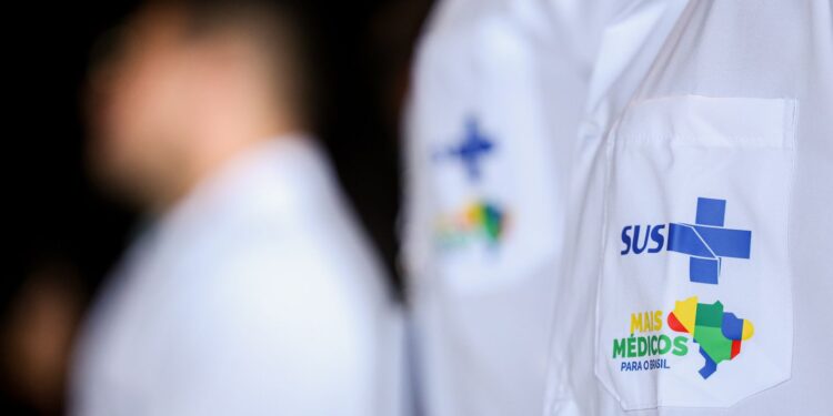 Ministério da Saúde anuncia edital do Mais Médicos para especialistas