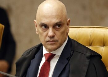 Moraes vota por suspensão parcial de ação do golpe contra Ramagem