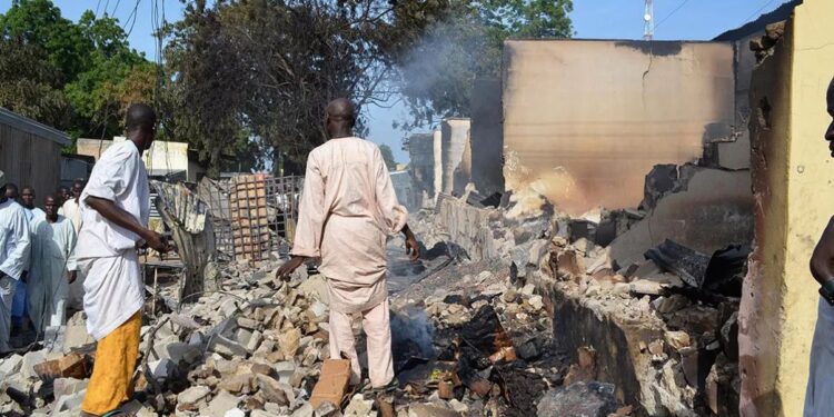 Boko Haram mata 7 cristãos em ataque que destruiu casas