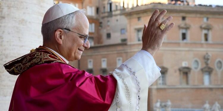 5 coisas que você precisa saber sobre o Papa Leão 14