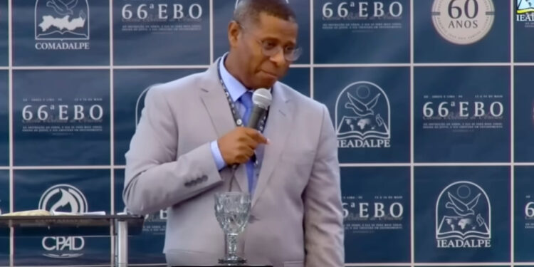 Pastor relata caso de racismo na Assembleia de Deus: ‘Mão preta’