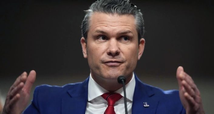 Secretário de Defesa dos EUA criticado por orar ‘ao Rei Jesus’