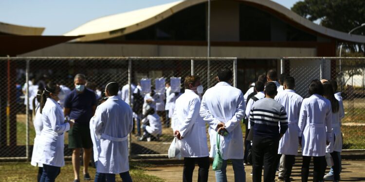 Revalida: prazo para recurso sobre prova discursiva termina amanhã