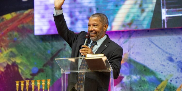 “O Israel da Bíblia é o mesmo Israel de hoje”, diz judeu brasileiro morador da Terra Santa