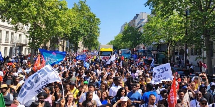 Marcha para Jesus reúne mais de 60 mil pessoas na França
