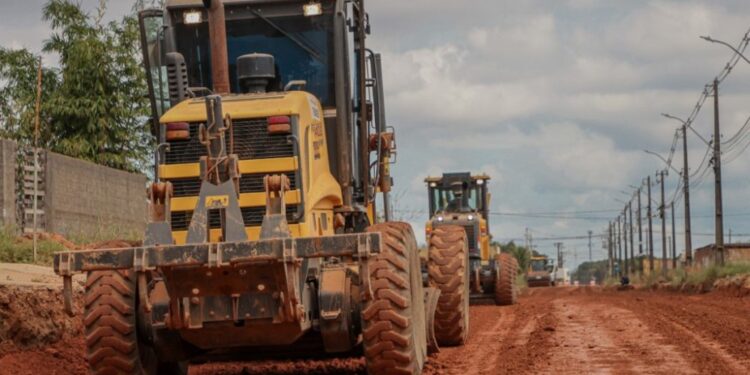 Prefeitura refaz asfaltamento da Avenida Calama com padrão de qualidade e estrutura adequada