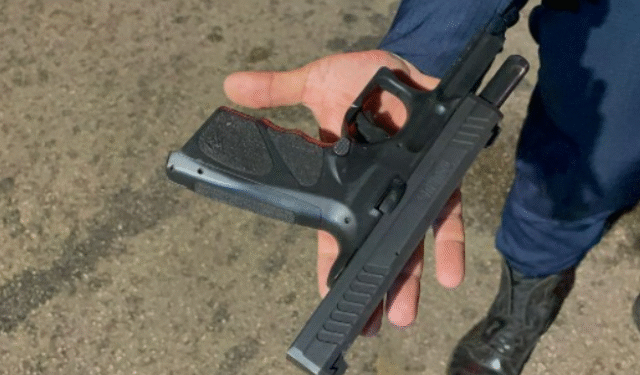 Dupla é presa após roubo de moto na zona Sul de Porto Velho; um dos suspeitos usava tornozeleira e portava pistola furtada