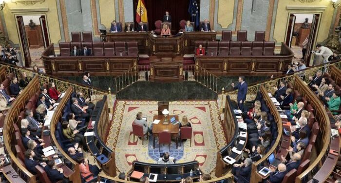 Pastores que fizerem “terapias de conversão” podem ser punidos com prisão, na Espanha