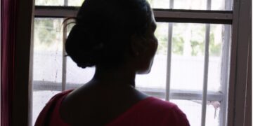 Mulher é expulsa de casa e ameaçada de morte por aceitar a Cristo, na Somália