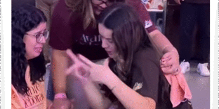 Profecia traduzida em libras mostra a importância de incluir surdos