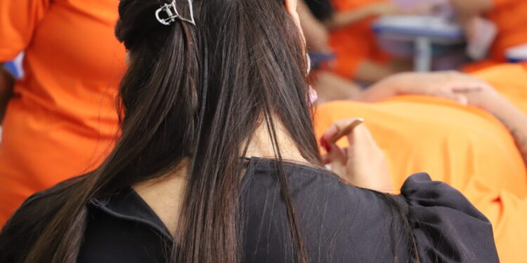 Governo de RO promove curso de extensão de cílios para internas da unidade prisional feminina