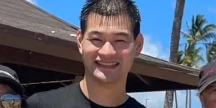 Chinês é surpreendido ao ser evangelizado por cristãos em avião