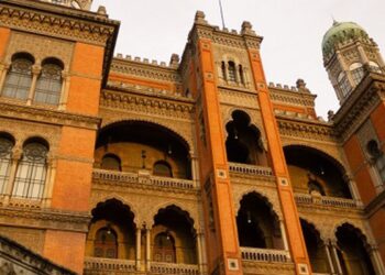 Rio: Fiocruz oferece curso a jovens artistas em vulnerabilidade social