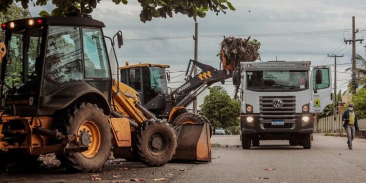 Somente nos primeiros cinco meses de 2025, Prefeitura de Porto Velho recolhe 56 mil toneladas de lixo e entulhos a mais que no mesmo período de 2024
