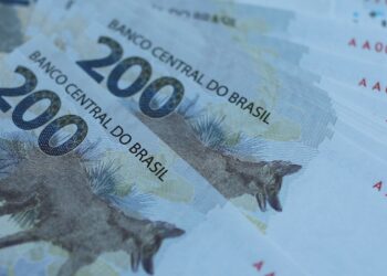 Entenda: disputa em torno do IOF define quem paga por ajuste fiscal