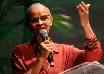 Marina Silva alerta para “golpe mortal” em normas sobre licenciamento