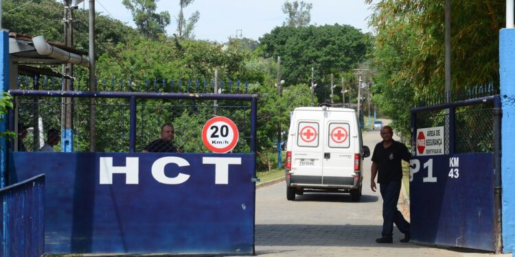 Manicômios judiciários unem o pior da prisão e do hospício, diz CFP