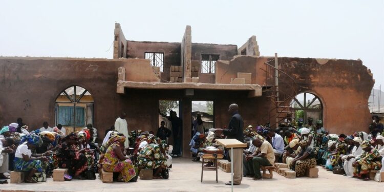 Igreja enfrentou ataque na Nigéria pela fé: ‘Eles gritavam Allahu Akbar, e nós Aleluia’