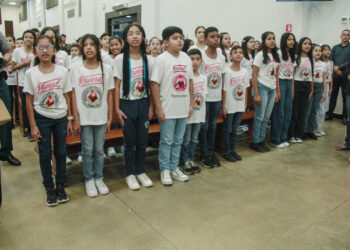 Governo de RO realiza formatura de 800 estudantes no Proerd e reforça ações de prevenção às drogas e à violência