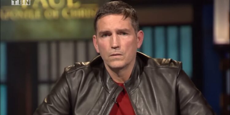 Jim Caviezel diz que a fama neste mundo não vale nada: ‘Prefiro meu nome no céu’