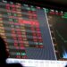 Bolsa supera os 141 mil pontos e volta a bater recorde