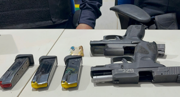 Dupla é presa após atentado em bar e perseguição com troca de tiros em Porto Velho