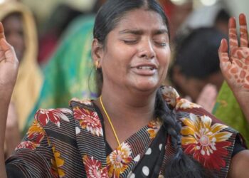 Família cristã é expulsa da própria casa por não renunciar a Jesus