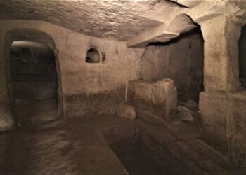 Caverna tida como túmulo de discípula de Jesus é investigada