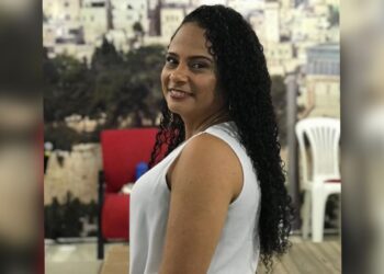 Pastora baleada na cabeça sai da UTI, mas “requer cuidados”