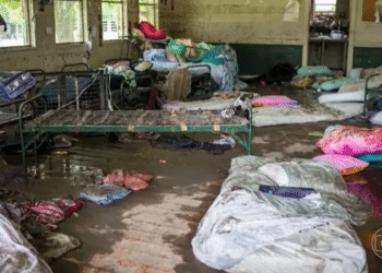 Tragédia: enchente devasta acampamento cristão nos EUA; mortes de 27 meninas foram confirmadas