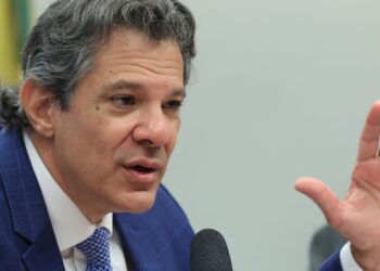 Haddad: governo tem plano para socorrer setores afetados por tarifaço