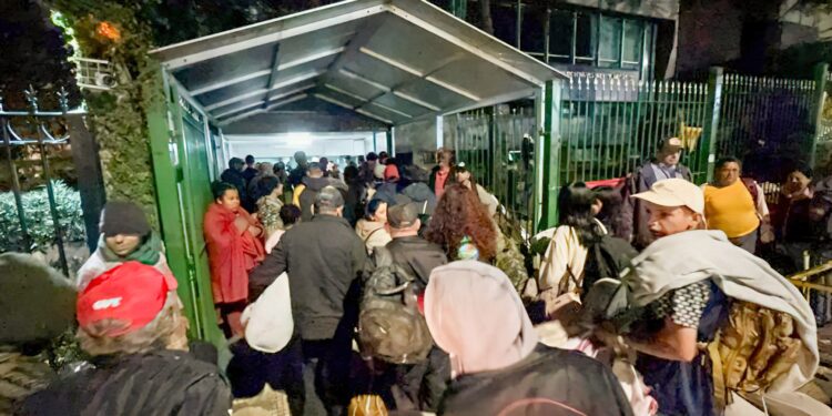 MST ocupa Superintendência do Incra em São Paulo