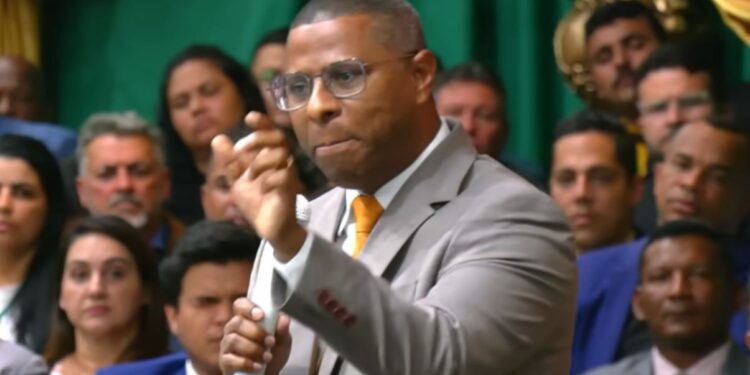 Osiel Gomes contra ‘pregadores da parede preta’: ‘Igreja vai secar’