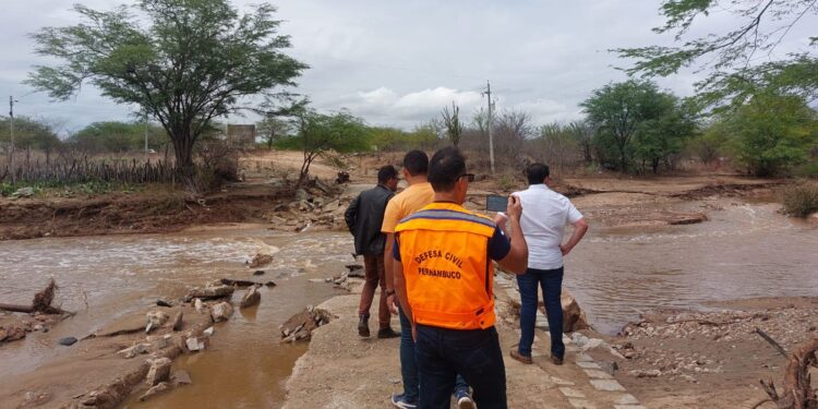 Câmara aprova destinação de R$ 520 milhões para ações de defesa civil