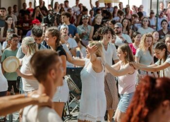 6 países na Europa dilacerados pela guerra se unem para “avanço” do Evangelho