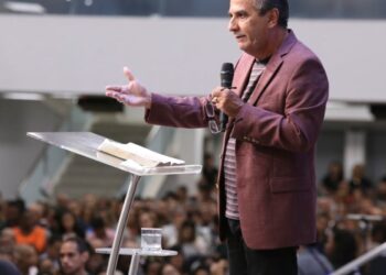 Líderes evangélicos condenam investigação de Silas Malafaia pela PF: ‘Perseguição’