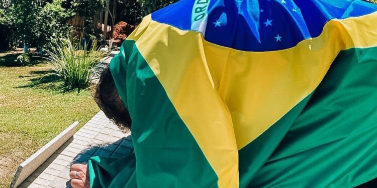 “O trono do Brasil não pertence a homens, mas a Jesus”, declara pastor