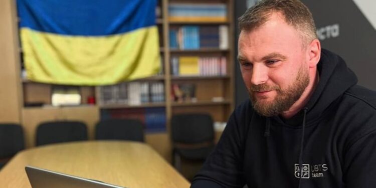 ‘Estamos batizando mais do que nunca’, diz pastor que atua na guerra da Ucrânia