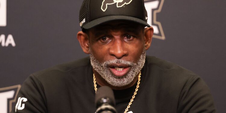 “Sem oração, onde estaríamos?”, diz homem curado de câncer