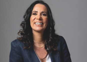 especialista sobre uso de tela por crianças