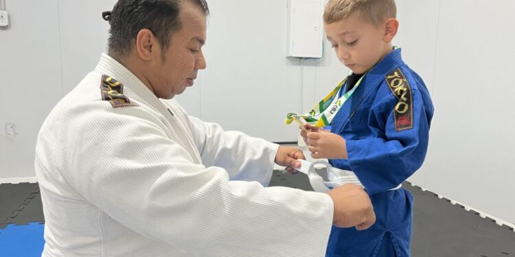 Aulas de Judô passam a integrar terapias do Cero e beneficiam crianças em reabilitação