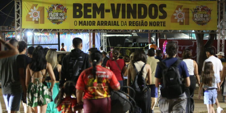 Arraial Flor do Maracujá 2025 – 8ª noite de festa