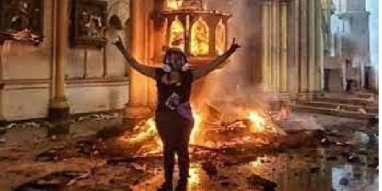 casos de agressão contra igrejas passaram dos 400