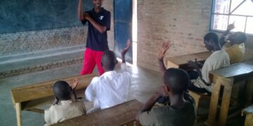 Iniciativa treina evangelistas surdos para a interpretação bíblica