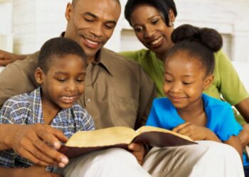 Para os brasileiros, família e fé são os pilares mais importantes