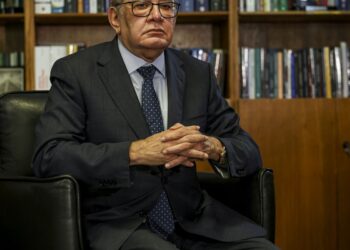 Gilmar Mendes ironiza cancelamento de visto dos EUA