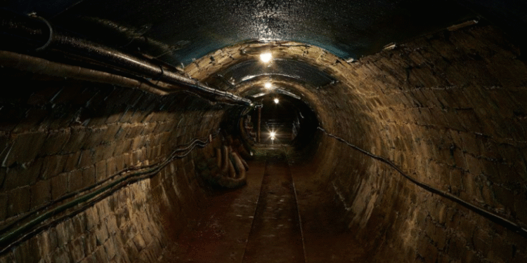 Anistia Internacional denuncia que os cristãos estão “condenados aos esgotos” no Paquistão