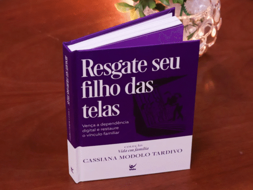 Livro ensina pais a resgatar filhos das telas e restaurar vínculos familiares